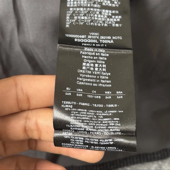 Giorgio Armani Men’s Virgin Wool Coat Sz 54R - Picture 16 of 16